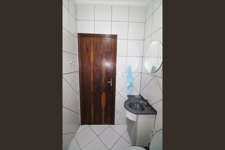 Casa para alugar com 165m², 3 quartos e 2 vagasBanheiro 1