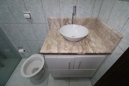 Casa para alugar com 165m², 3 quartos e 2 vagasBanheiro da Suíte