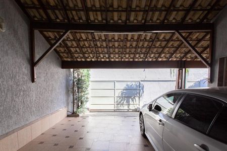 Casa à venda com 370m², 4 quartos e 2 vagasGaragem