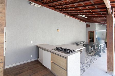 Casa à venda com 370m², 4 quartos e 2 vagasEspaço Gourmet