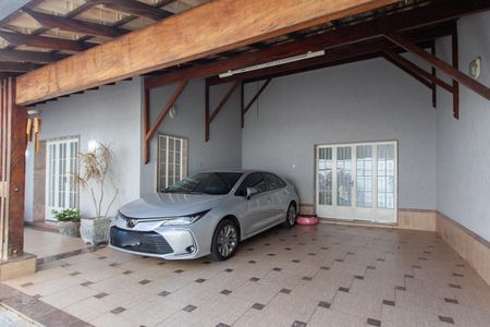 Casa à venda com 370m², 4 quartos e 2 vagasGaragem