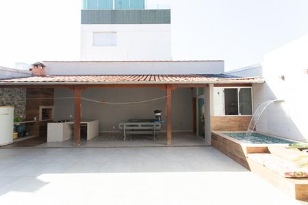 Casa à venda com 370m², 4 quartos e 2 vagasEspaço Gourmet