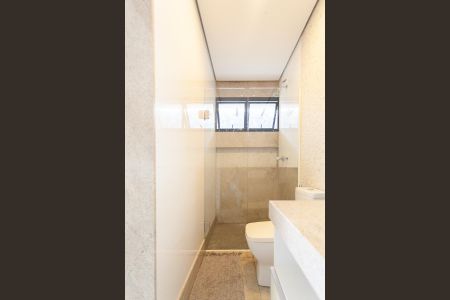 Casa à venda com 370m², 4 quartos e 2 vagasBanheiro da Suíte 1