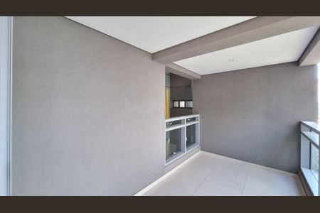 Apartamento à venda com 84m², 3 quartos e 2 vagasVaranda