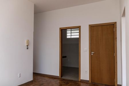 Sala 2 de apartamento à venda com 3 quartos, 93m² em Barro Preto, Belo Horizonte