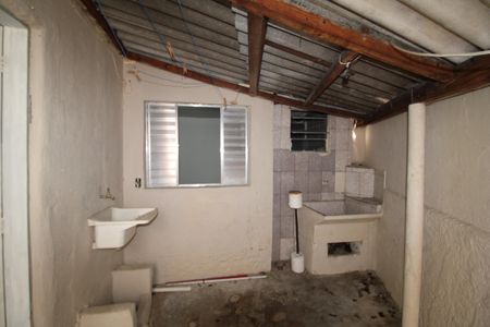 Casa para alugar com 30m², 1 quarto e sem vagaÁrea de Serviço