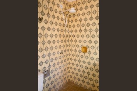 Casa para alugar com 130m², 2 quartos e 2 vagas Casa para alugar com 130m², 2 quartos e 2 vagasBanheiro de Serviço