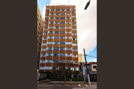 Apartamento para alugar com 70m², 2 quartos e 1 vagaFachada