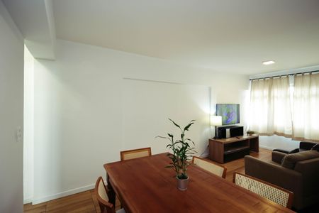 Apartamento para alugar com 70m², 2 quartos e 1 vagaSala