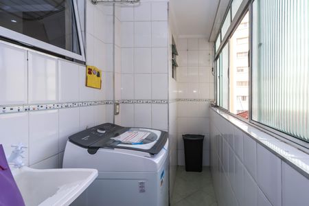 Apartamento para alugar com 70m², 2 quartos e 1 vagaÁrea de Serviço