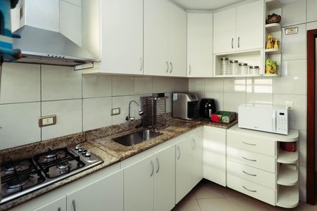 Apartamento para alugar com 70m², 2 quartos e 1 vagaCozinha