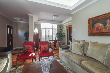 Casa à venda com 490m², 3 quartos e 1 vagaSala