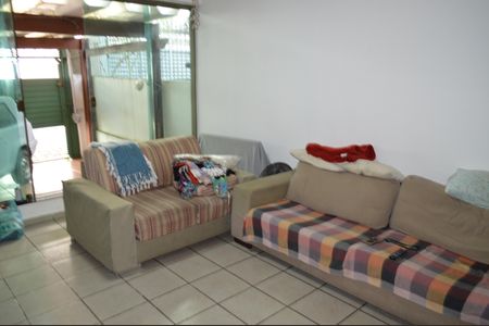 Sala de casa à venda com 3 quartos, 105m² em Chácara Klabin, São Paulo