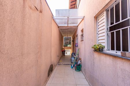 Casa à venda com 276m², 3 quartos e 2 vagas Casa à venda com 276m², 3 quartos e 2 vagasCorredor