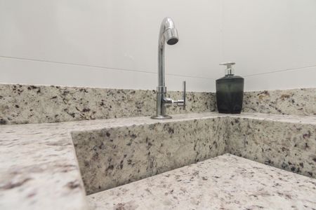 Casa para alugar com 80m², 2 quartos e 2 vagas Casa para alugar com 80m², 2 quartos e 2 vagasBanheiro Suíte 2