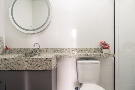 Casa para alugar com 80m², 2 quartos e 2 vagas Casa para alugar com 80m², 2 quartos e 2 vagasBanheiro Suíte 1