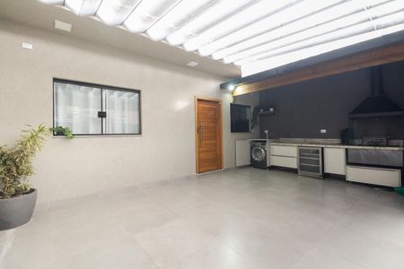 Casa para alugar com 80m², 2 quartos e 2 vagas Casa para alugar com 80m², 2 quartos e 2 vagasGaragem