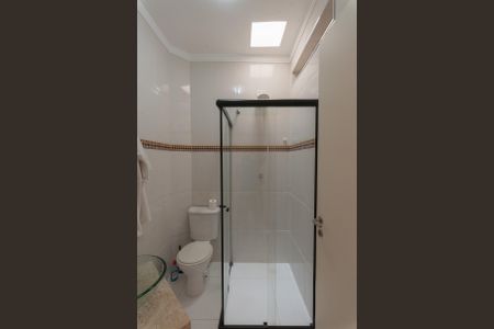 Casa à venda com 106m², 3 quartos e 5 vagasBanheiro