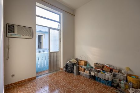 Apartamento à venda com 212m², 4 quartos e 1 vagaQuarto 1