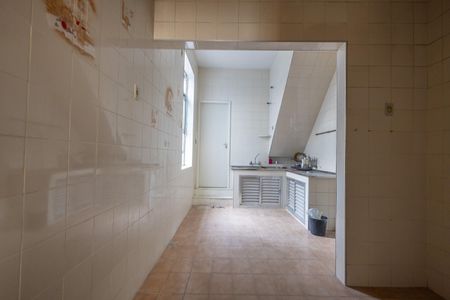 Apartamento à venda com 212m², 4 quartos e 1 vagaCozinha