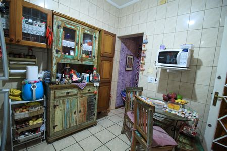 Casa à venda com 150m², 3 quartos e sem vaga Casa à venda com 150m², 3 quartos e sem vagaCozinha