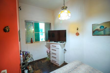 Casa à venda com 150m², 3 quartos e sem vaga Casa à venda com 150m², 3 quartos e sem vagaQuarto 1