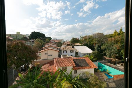 Apartamento à venda com 164m², 4 quartos e 4 vagasVista da Suíte 2