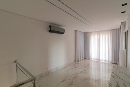 Apartamento à venda com 164m², 4 quartos e 4 vagasSala