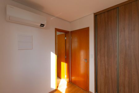 Apartamento à venda com 164m², 4 quartos e 4 vagasSuíte 1