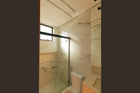 Apartamento à venda com 164m², 4 quartos e 4 vagasBanheiro da Suíte 1