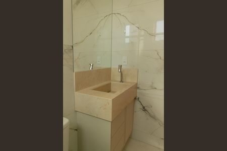 Apartamento à venda com 164m², 4 quartos e 4 vagasBanheiro da Suíte 1