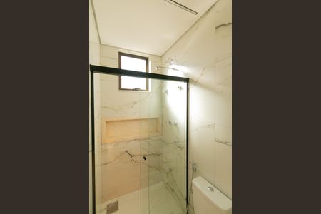 Apartamento à venda com 164m², 4 quartos e 4 vagasBanheiro da Suíte 1