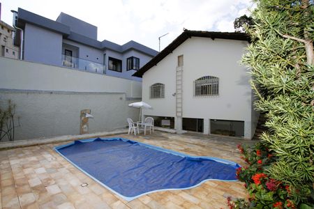 Casa à venda com 224m², 4 quartos e 3 vagasÁrea comum
