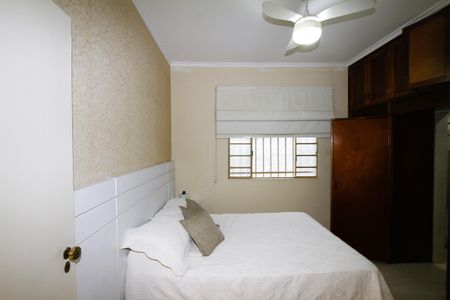 Casa à venda com 224m², 4 quartos e 3 vagasSuíte