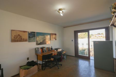 Casa à venda com 251m², 3 quartos e 2 vagas Casa à venda com 251m², 3 quartos e 2 vagasQuarto 1