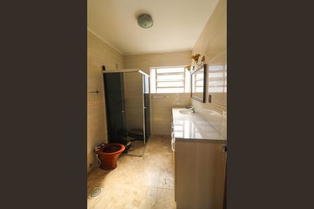 Casa à venda com 251m², 3 quartos e 2 vagas Casa à venda com 251m², 3 quartos e 2 vagasBanheiro da Suíte