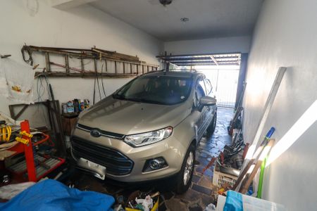 Casa à venda com 251m², 3 quartos e 2 vagas Casa à venda com 251m², 3 quartos e 2 vagasGaragem