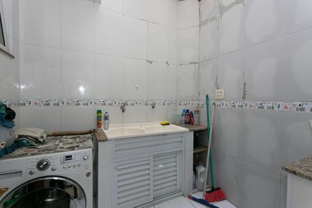 Casa de condomínio à venda com 95m², 3 quartos e 1 vagaÁrea de Serviço