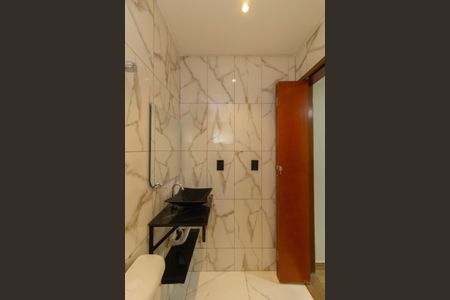 Apartamento para alugar com 40m², 2 quartos e sem vagaBanheiro