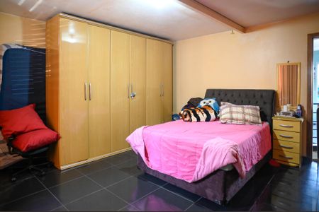 Casa à venda com 270m², 5 quartos e sem vaga Casa à venda com 270m², 5 quartos e sem vagaCasa 2 - Quarto 2