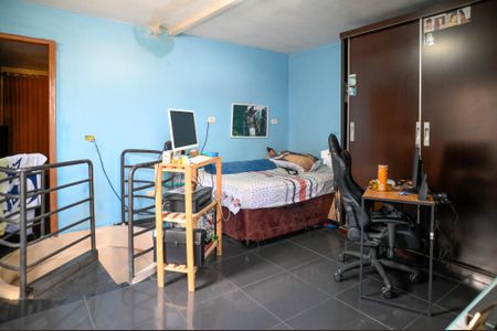 Casa à venda com 270m², 5 quartos e sem vaga Casa à venda com 270m², 5 quartos e sem vagaCasa 2 - Quarto 1