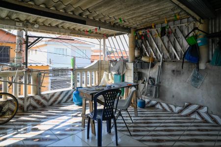 Casa à venda com 270m², 5 quartos e sem vaga Casa à venda com 270m², 5 quartos e sem vagaCasa 2 - Varanda