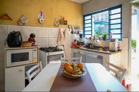 Casa à venda com 270m², 5 quartos e sem vaga Casa à venda com 270m², 5 quartos e sem vagaCasa 1 - Cozinha