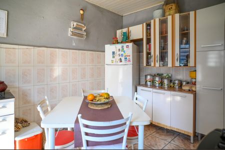 Casa à venda com 270m², 5 quartos e sem vaga Casa à venda com 270m², 5 quartos e sem vagaCasa 1 - Cozinha