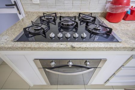 Casa de condomínio à venda com 111m², 2 quartos e 2 vagasCozinha