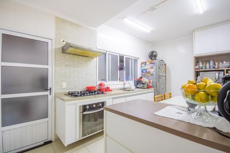 Casa de condomínio à venda com 111m², 2 quartos e 2 vagasCozinha