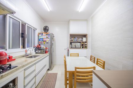 Casa de condomínio à venda com 111m², 2 quartos e 2 vagasCozinha