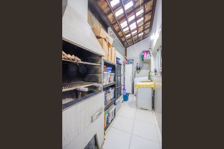 Casa de condomínio à venda com 111m², 2 quartos e 2 vagasChurrasqueira