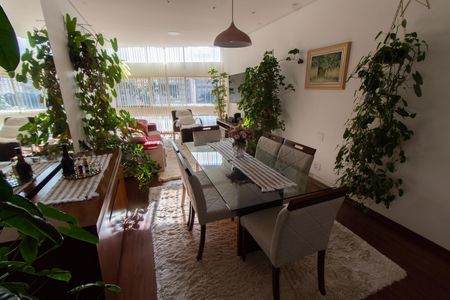 Sala de apartamento para alugar com 2 quartos, 128m² em Centro, Campinas