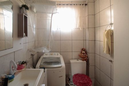 Casa à venda com 110m², 2 quartos e sem vaga Casa à venda com 110m², 2 quartos e sem vagaBanheiro/Área de Serviço